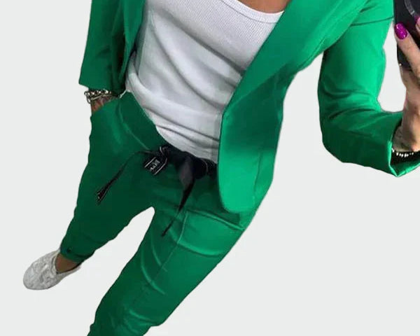 Leia | Vaibatult elegantne kaheosaline ülikonnakomplekt