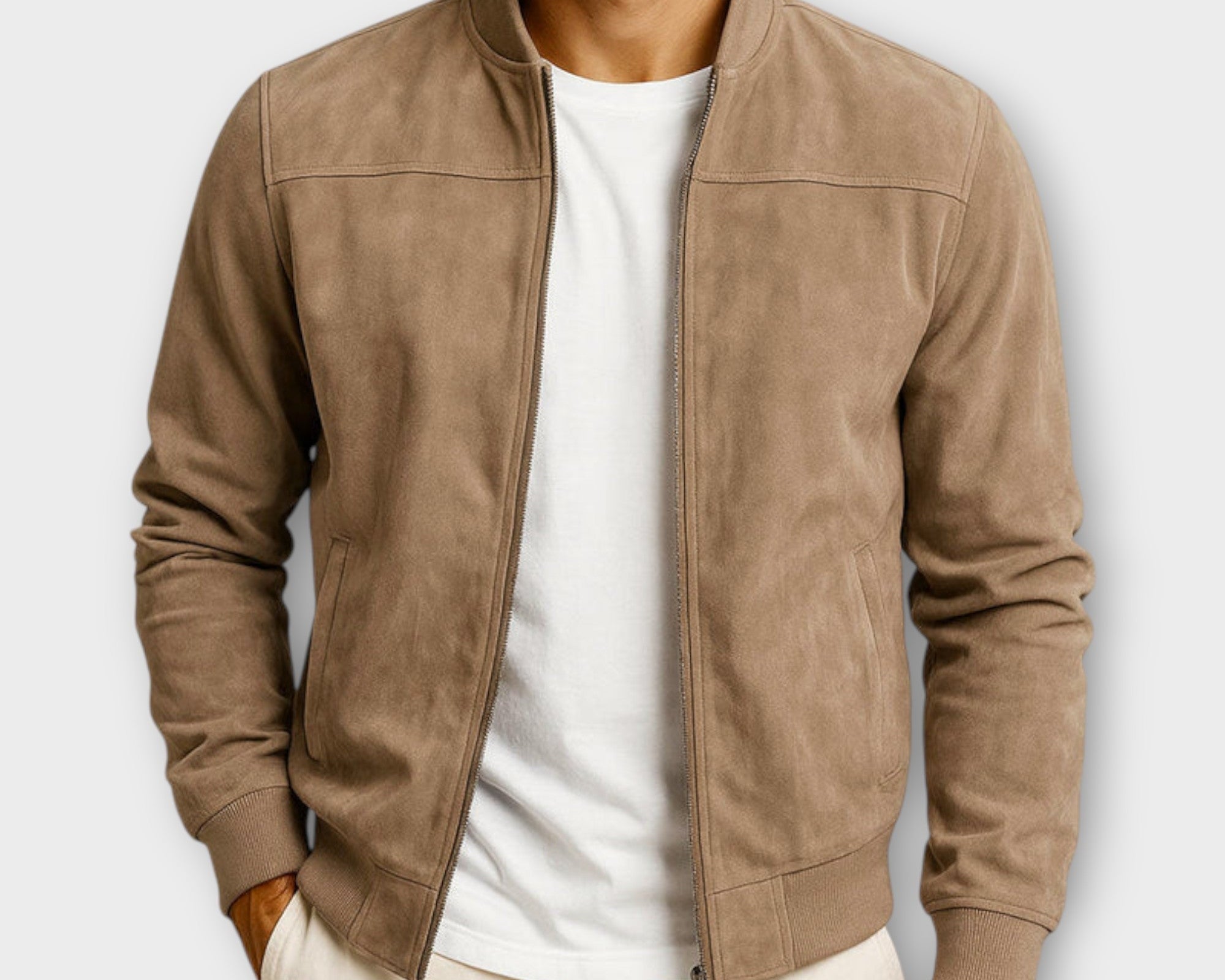 Jesper | MEESTE KÜÜNARLÜHIK KUNSTNAHAST