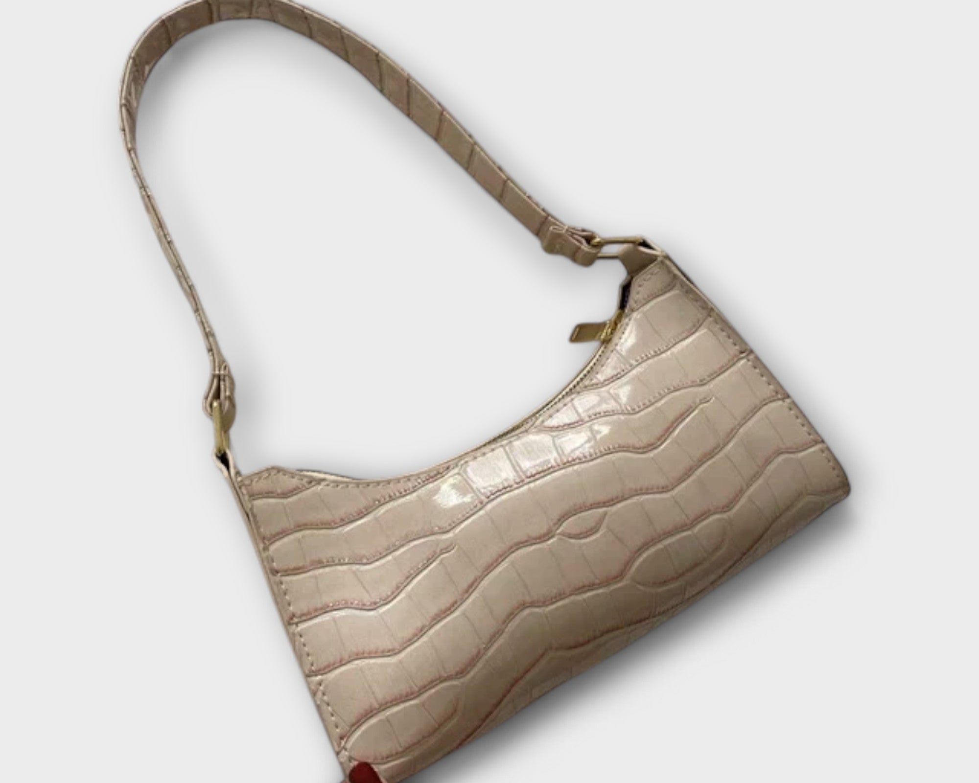 Bernarda | Elegantne Nahast Kott Sädelusega