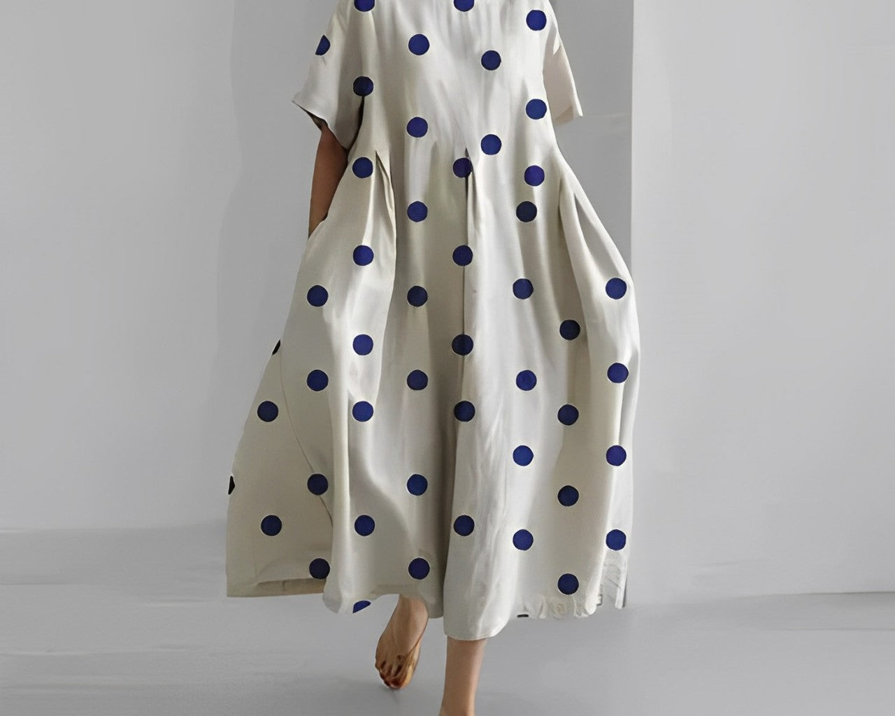 Daisy - Retro Suur Rippuv Lahtine Maxi Kleit