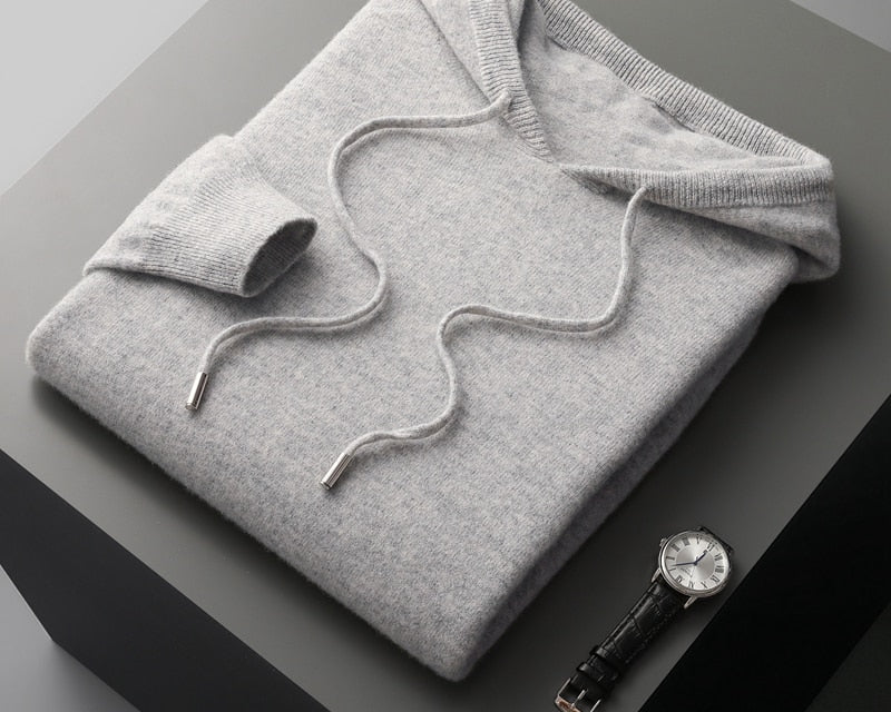 Glenn | MEESTELE PEHME JA ELEGANTNE KAPUUTSWEATER