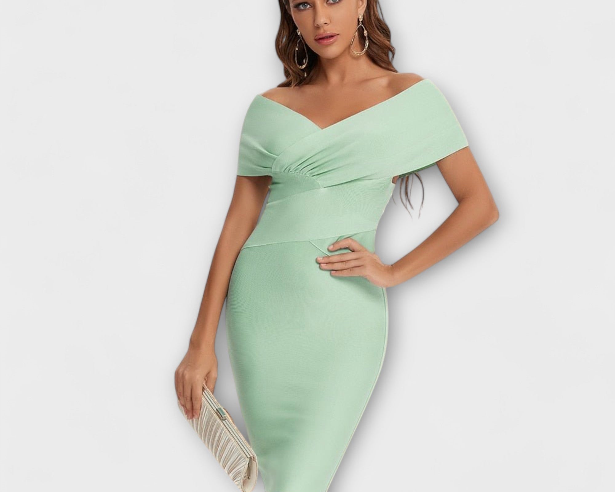 Ofélia | Elegantne V-dekoltee'ga Kleit