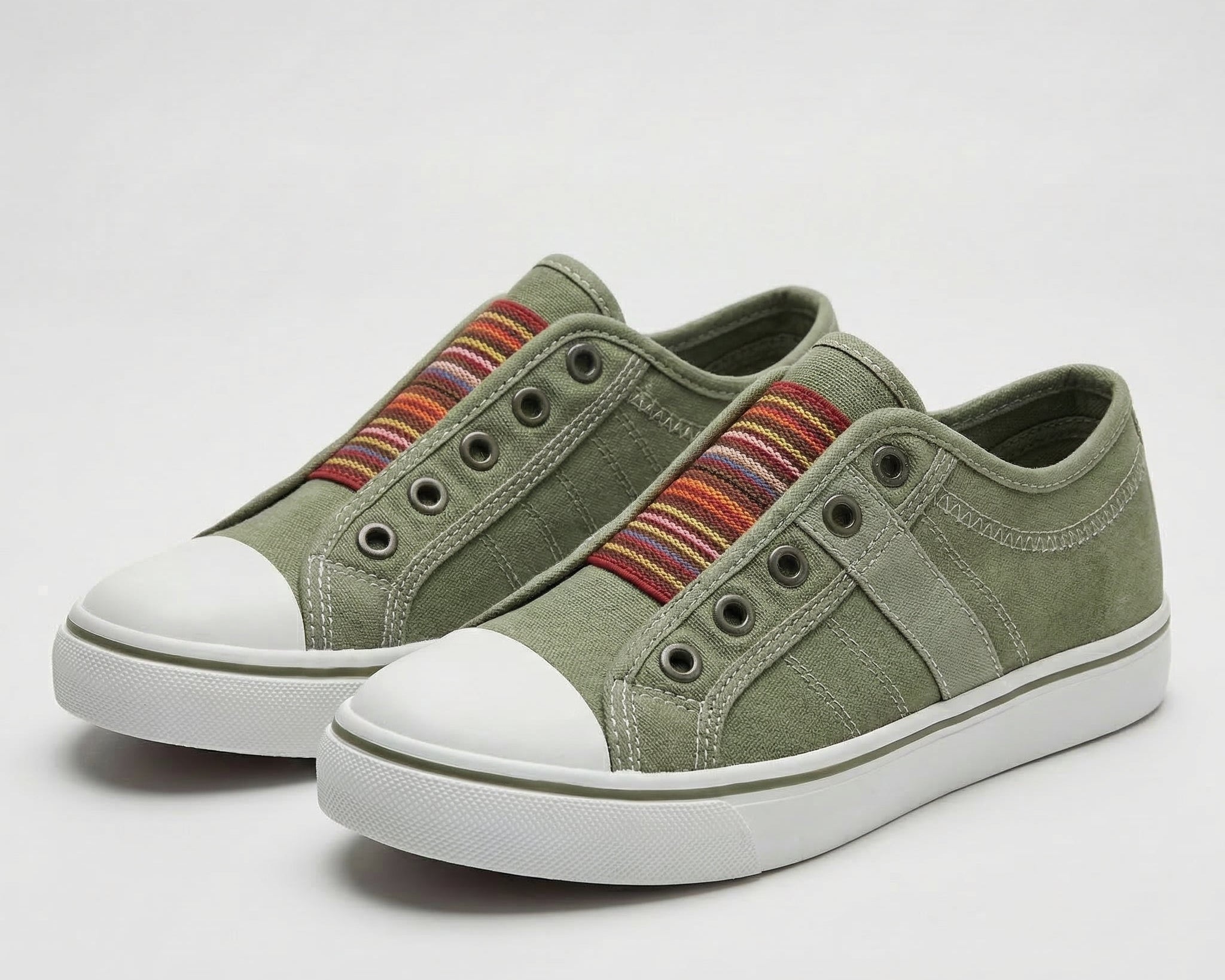 Hanna | Mugavad Slip-On Sneakers
