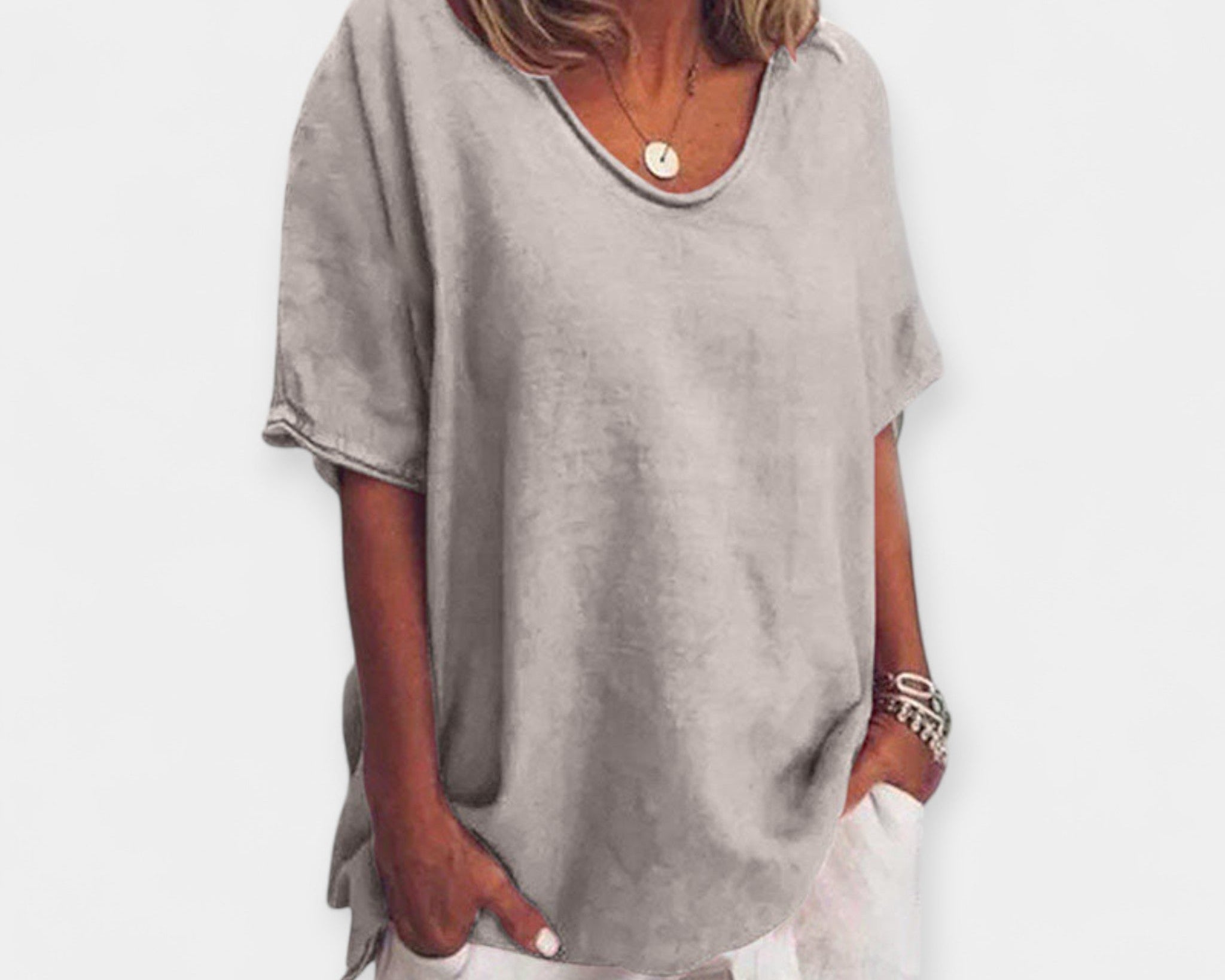 Atelier | Suvine pluss V-ga-Kaelus